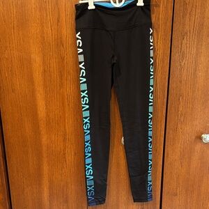Athletic leggings